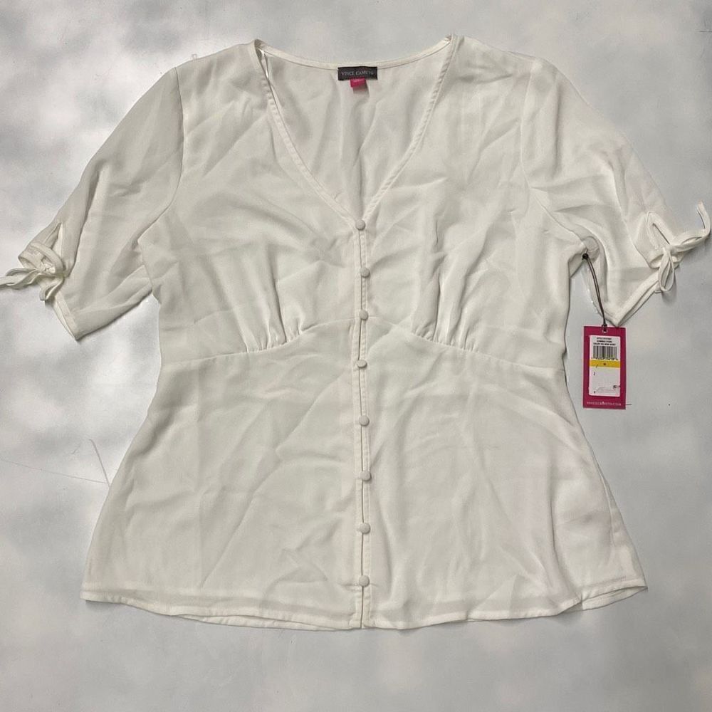 Vince Camuto Button Delicate Blouse Medium M Shirt Ivory NWT